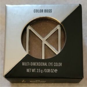 IL MAKIAGE Color Boss Multi-Dimensional Eye Color - Say What (matte finish)